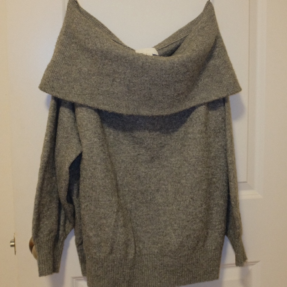 H&M Heather Gray Off-Shoulder Sweater